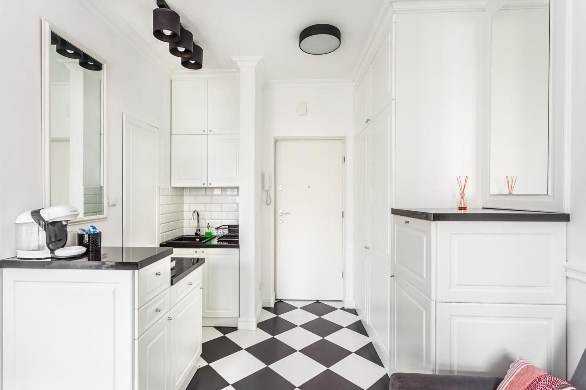 Charming Apartment In The City Center Varsavia Esterno foto