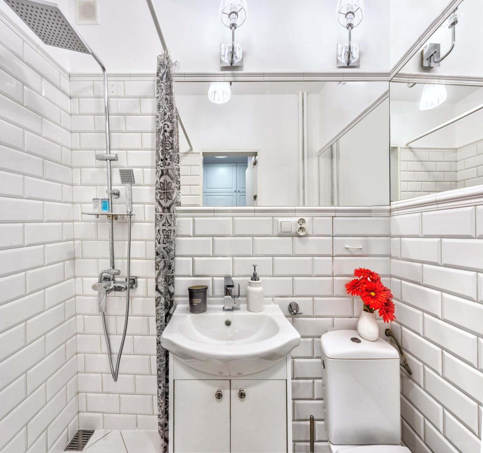 Charming Apartment In The City Center Varsavia Esterno foto
