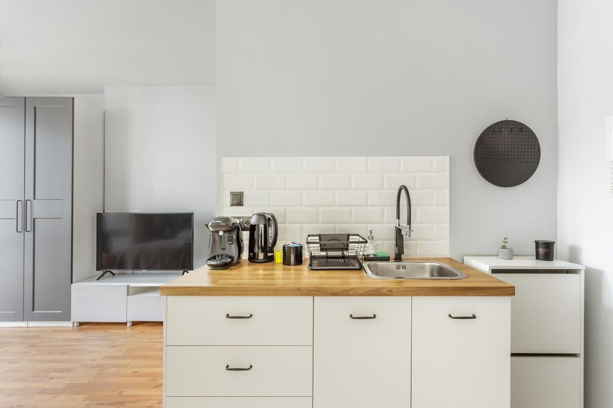 Charming Apartment In The City Center Varsavia Esterno foto
