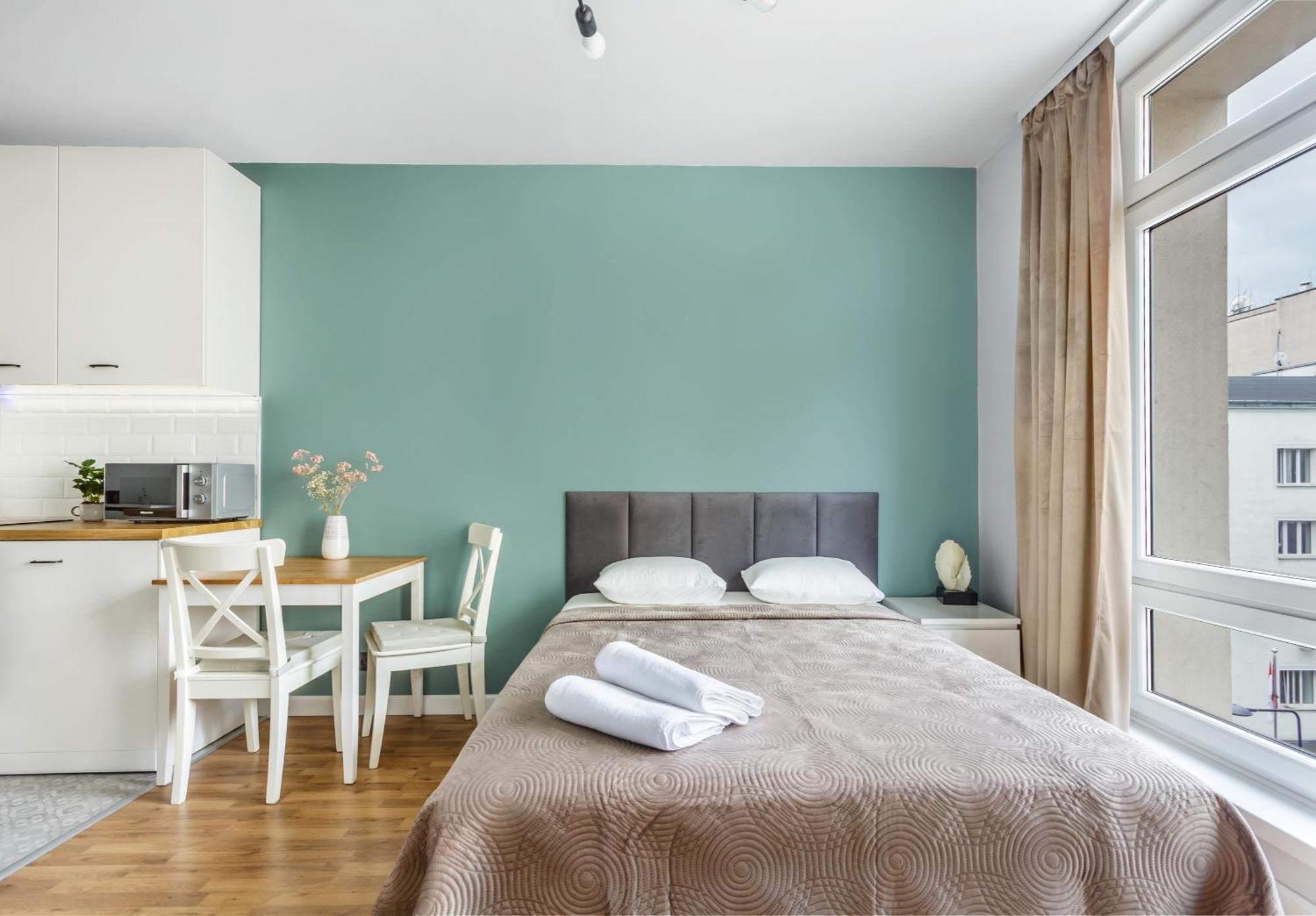 Charming Apartment In The City Center Varsavia Esterno foto